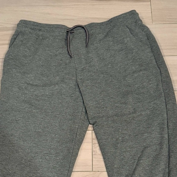 Athletic works Gray Jogger Sweatpants XL 40-42 - Picture 4 of 4